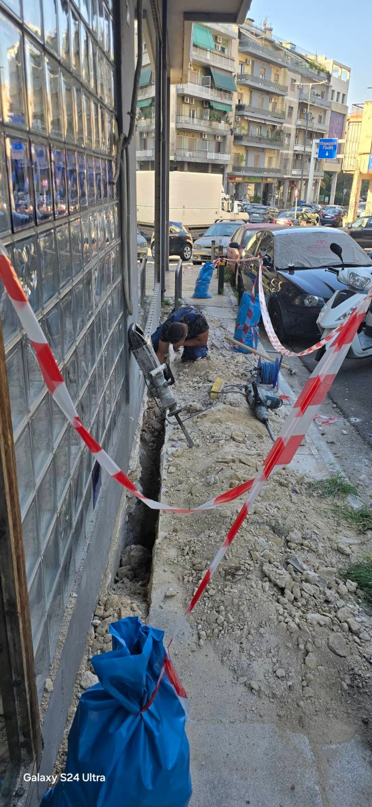 Σκαψίματα και σωληνώσεις για εντοπισμό διαρροής